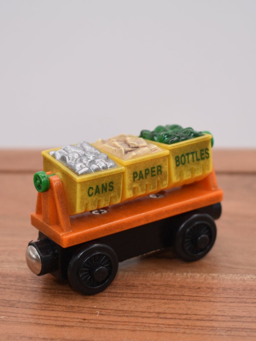 Recycling Car Cans Paper Bottles 2003 - Thomas and Friends Wooden Railway Trains